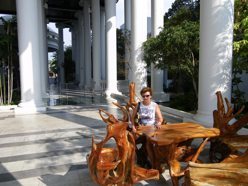 Sky Beach Apartment Pattaya Luaran gambar
