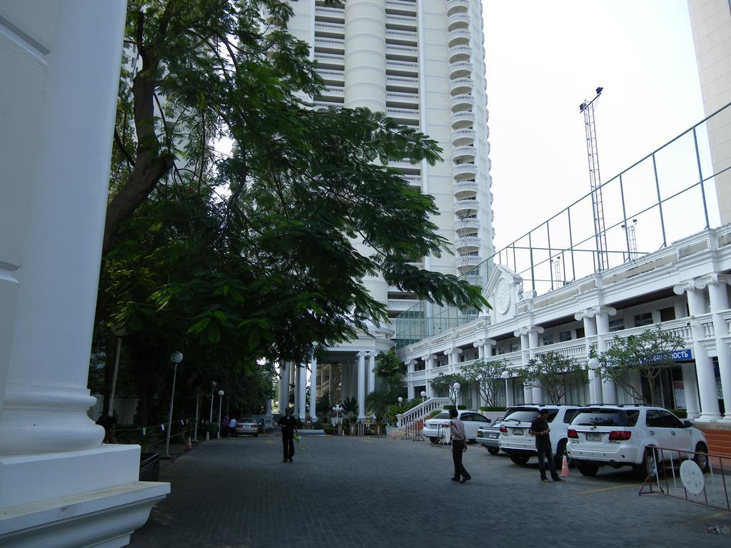 Sky Beach Apartment Pattaya Luaran gambar