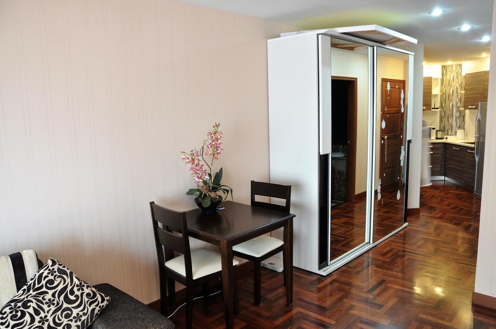 Sky Beach Apartment Pattaya Luaran gambar