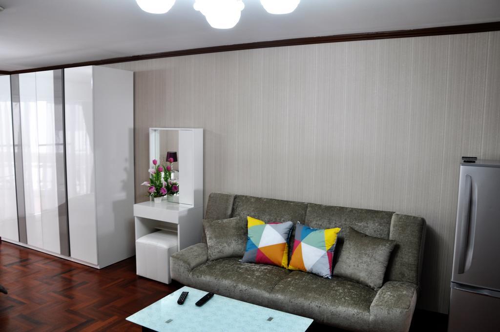 Sky Beach Apartment Pattaya Luaran gambar