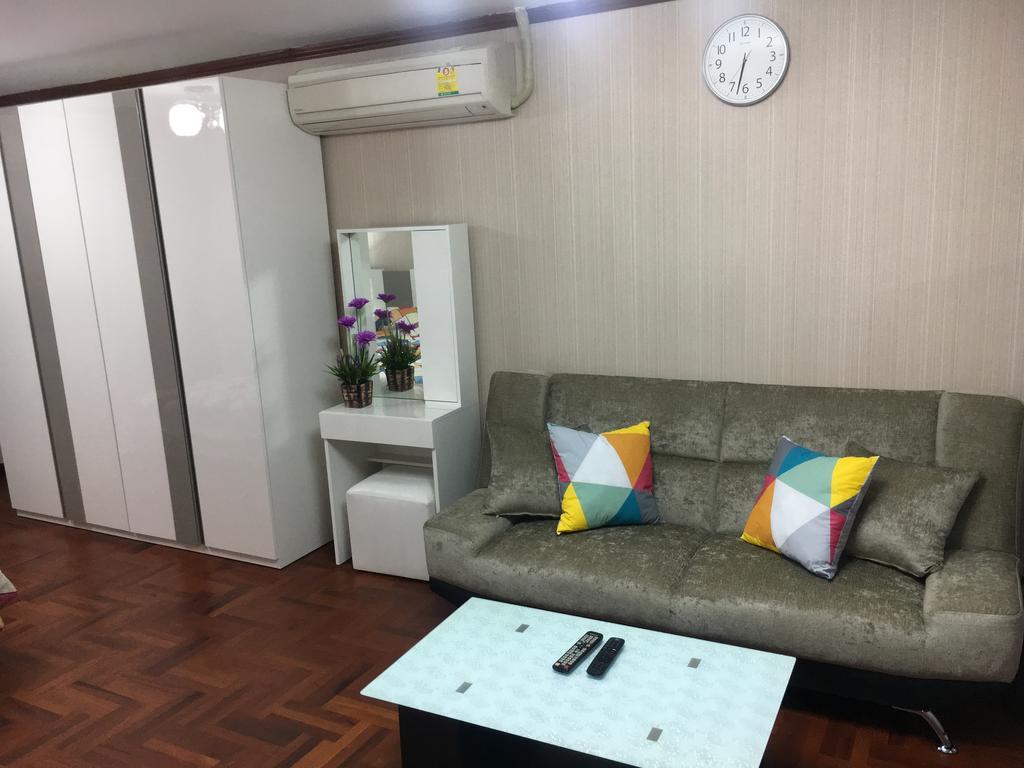 Sky Beach Apartment Pattaya Luaran gambar