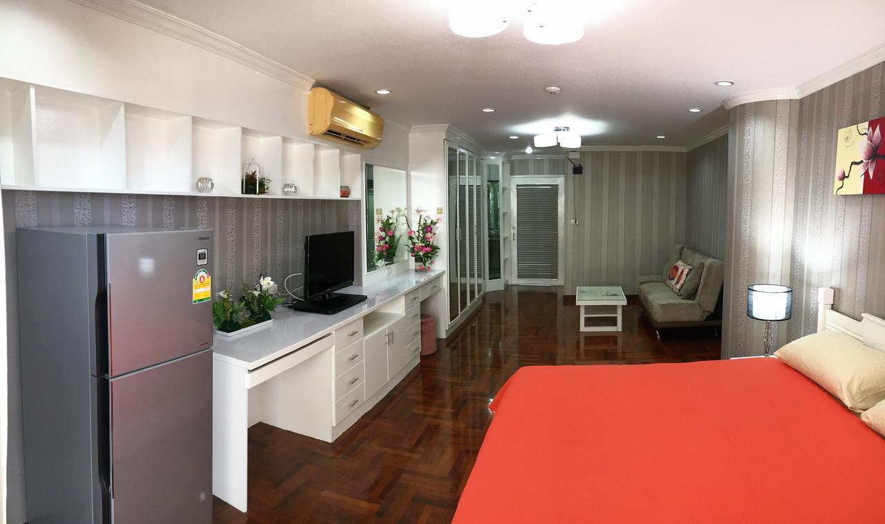Sky Beach Apartment Pattaya Luaran gambar
