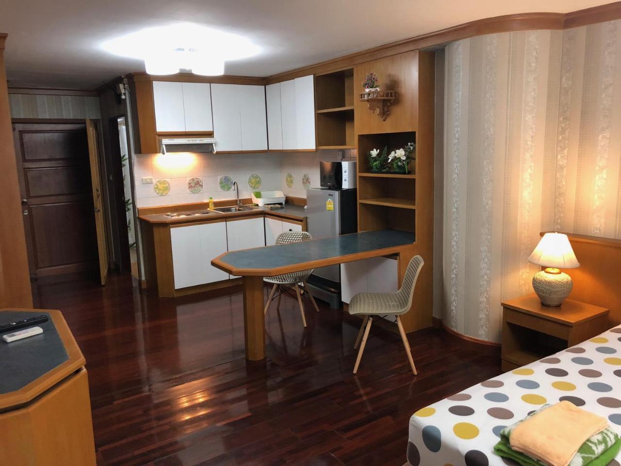Sky Beach Apartment Pattaya Luaran gambar